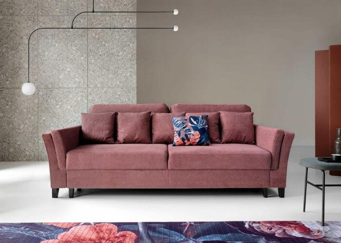 różowa sofa do salonu