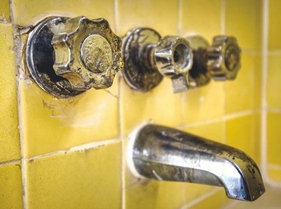 Samodzielny remont łazienki – jakie narzędzia mogą się przydać?