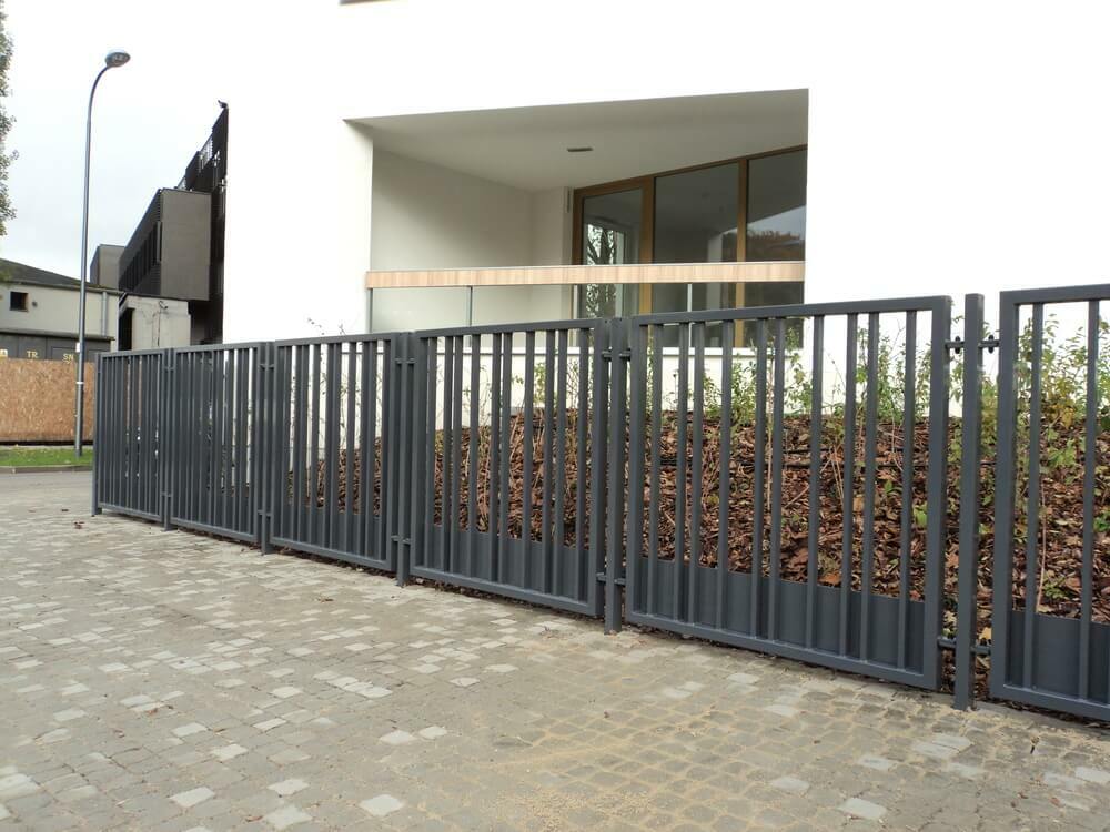 Ogrodzenia aluminiowe, stalowe, betonowe… Jakie ogrodzenie domu wybrać?