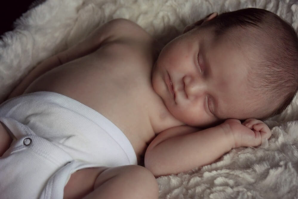 Higiena snu dziecka – jak zadbać o spokojny sen maluszka
