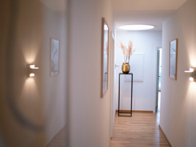 Urządzenie ciasnego przedpokoju.